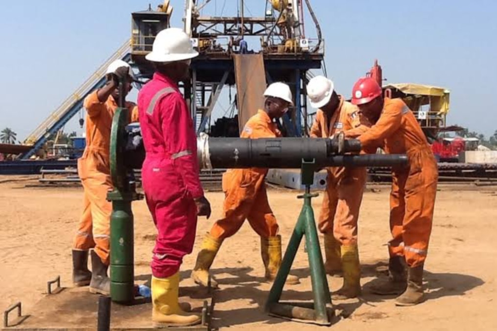 Field crew carrying out a well operation